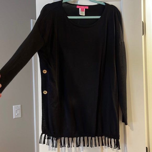 Lilly Pulitzer Ramona Fringe Sweater black size medium - Picture 2 of 8